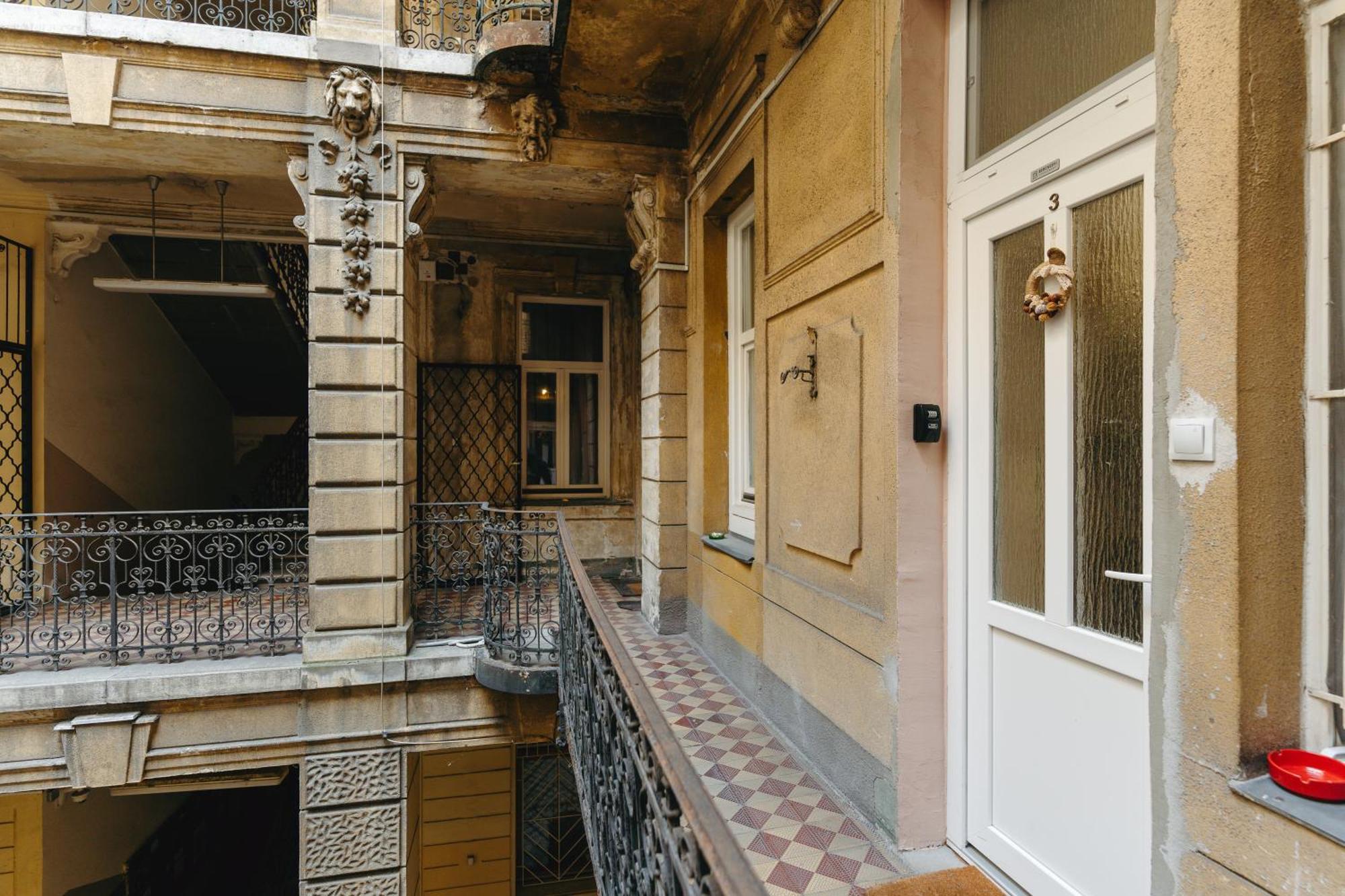 Bercsenyi Apartments - Close To The Gellert Thermal Bath Budapest Exterior foto